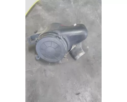 INTERNATIONAL 9400I AIR CLEANER