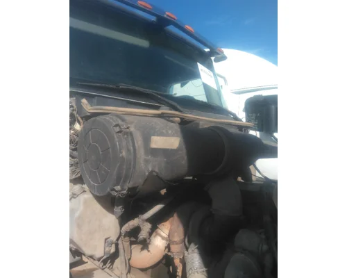 INTERNATIONAL 9400I AIR CLEANER