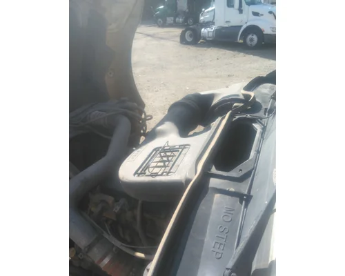 INTERNATIONAL 9400I AIR CLEANER