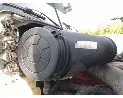 INTERNATIONAL 9400I AIR CLEANER