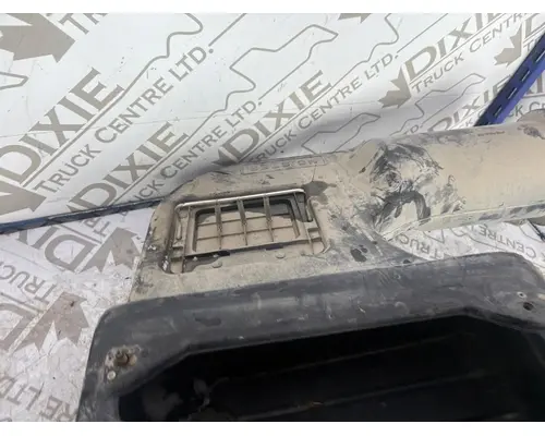 INTERNATIONAL 9400I Air Cleaner