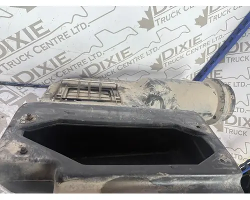 INTERNATIONAL 9400I Air Cleaner