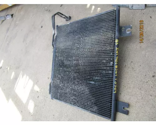 INTERNATIONAL 9400I Air Conditioner Condenser