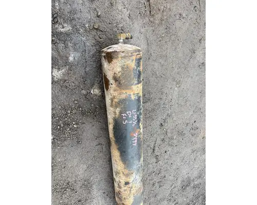 INTERNATIONAL 9400I Air Tank