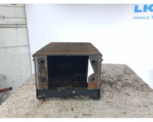 INTERNATIONAL 9400I BATTERY BOX