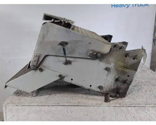 INTERNATIONAL 9400I BATTERY BOX