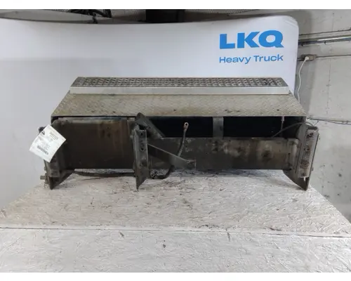 INTERNATIONAL 9400I BATTERY BOX