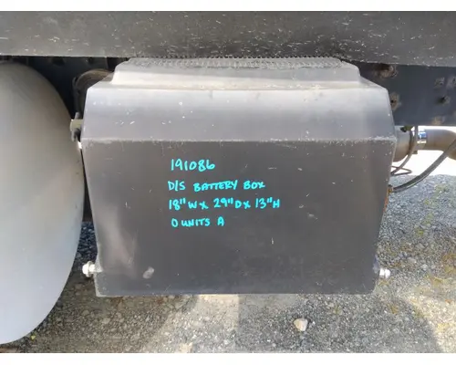 INTERNATIONAL 9400I BATTERY BOX