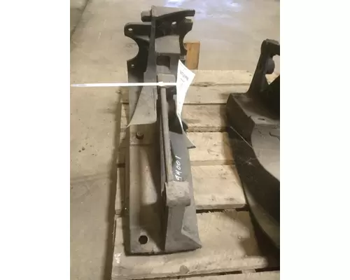 INTERNATIONAL 9400I BUMPER BRACKET