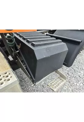 INTERNATIONAL 9400I Battery Box/Tray