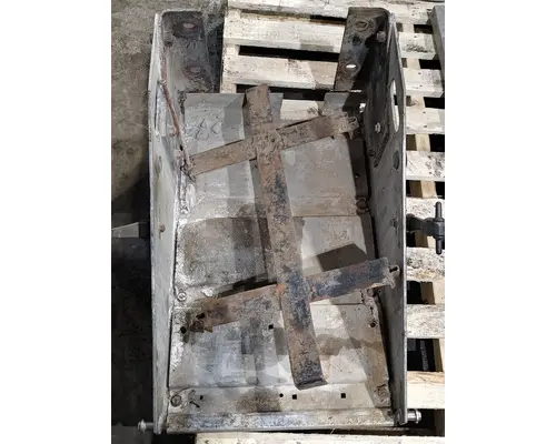 INTERNATIONAL 9400I Battery Box