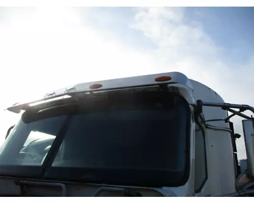 INTERNATIONAL 9400I CAB CLIP
