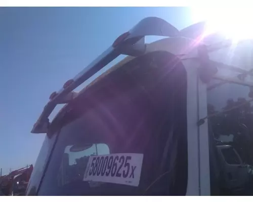 INTERNATIONAL 9400I CAB CLIP
