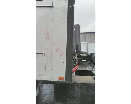 INTERNATIONAL 9400I CAB EXTENSION