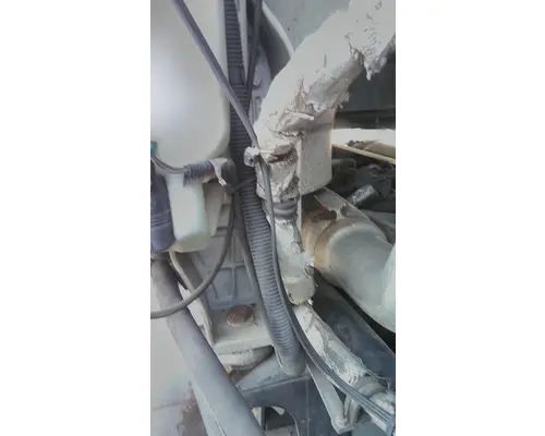 INTERNATIONAL 9400I CAB MOUNT,BRACKET