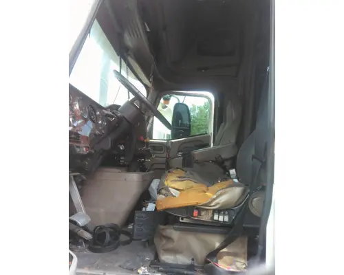 INTERNATIONAL 9400I CAB