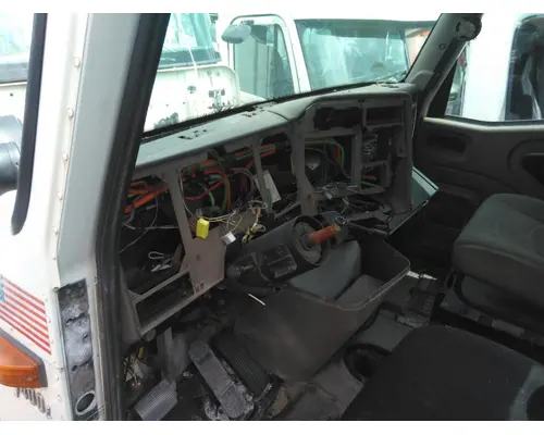 INTERNATIONAL 9400I CAB