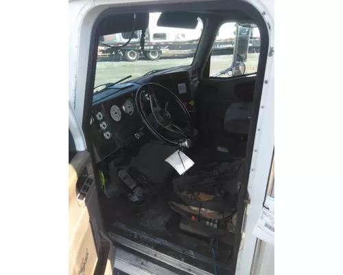 INTERNATIONAL 9400I CAB