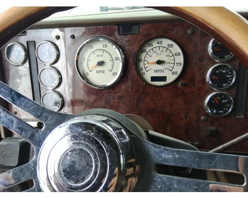 INTERNATIONAL 9400I CAB