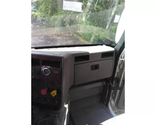 INTERNATIONAL 9400I CAB