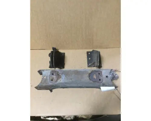 INTERNATIONAL 9400I CROSSMEMBER