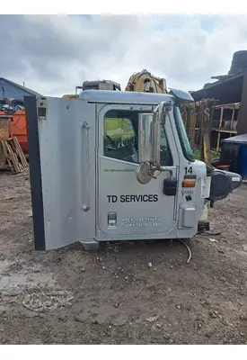 INTERNATIONAL 9400I Cab Mount