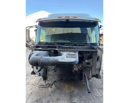 INTERNATIONAL 9400I Cab Mount