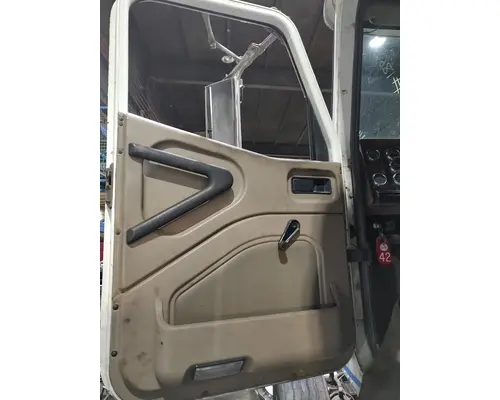 INTERNATIONAL 9400I Cab Mount