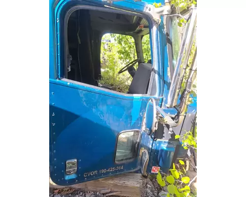 INTERNATIONAL 9400I Cab or Cab Mount