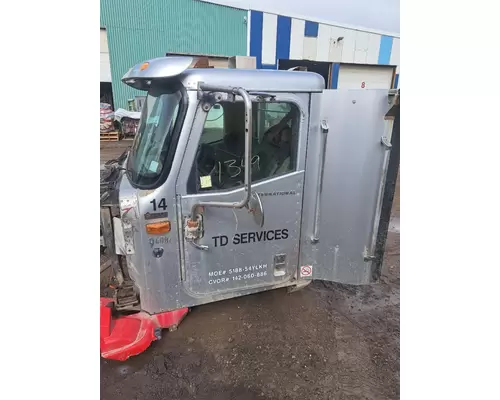 INTERNATIONAL 9400I Cab or Cab Mount