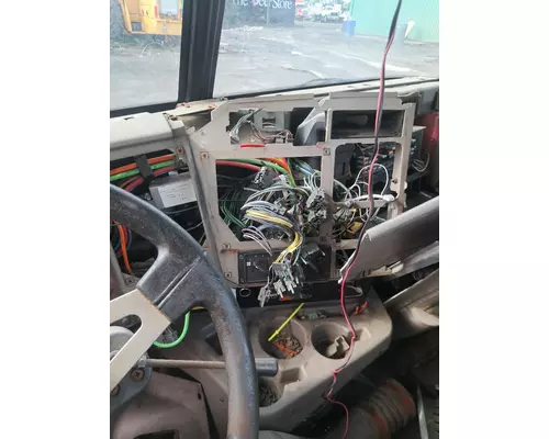 INTERNATIONAL 9400I Cab or Cab Mount