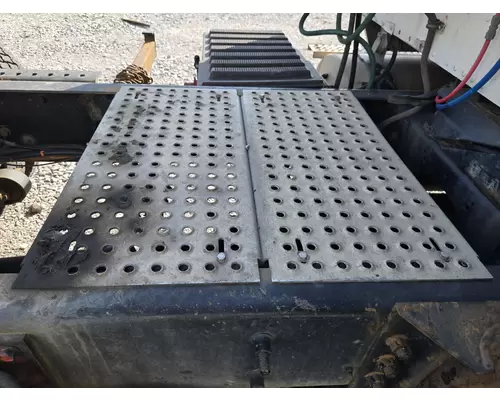 INTERNATIONAL 9400I Catwalk  Deckplate