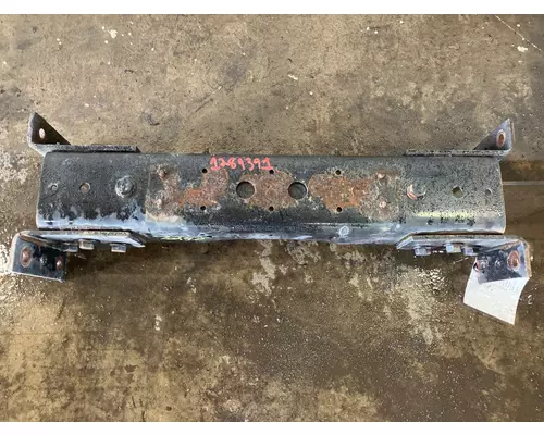 INTERNATIONAL 9400I Crossmember