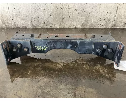 INTERNATIONAL 9400I Crossmember