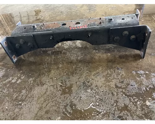 INTERNATIONAL 9400I Crossmember