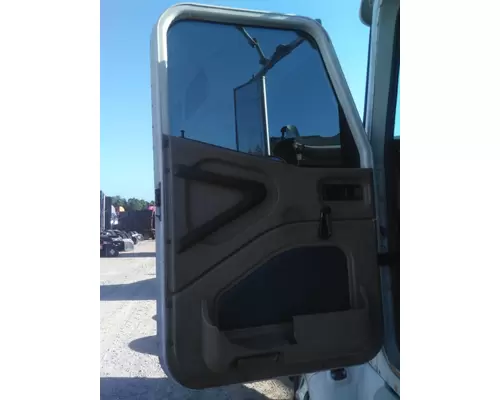 INTERNATIONAL 9400I DOOR ASSEMBLY, FRONT