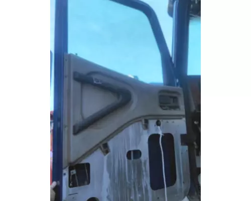 INTERNATIONAL 9400I DOOR ASSEMBLY, FRONT