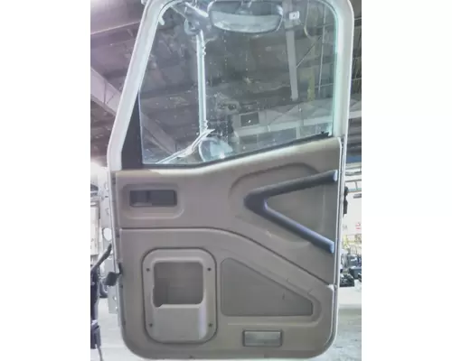 INTERNATIONAL 9400I DOOR ASSEMBLY, FRONT