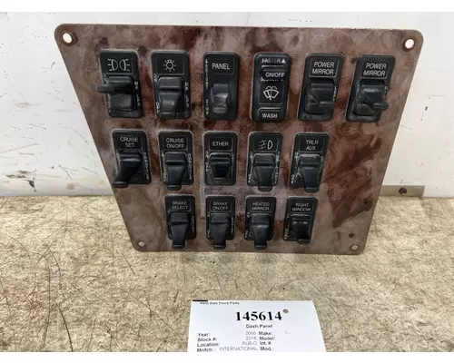 INTERNATIONAL 9400I Dash Panel