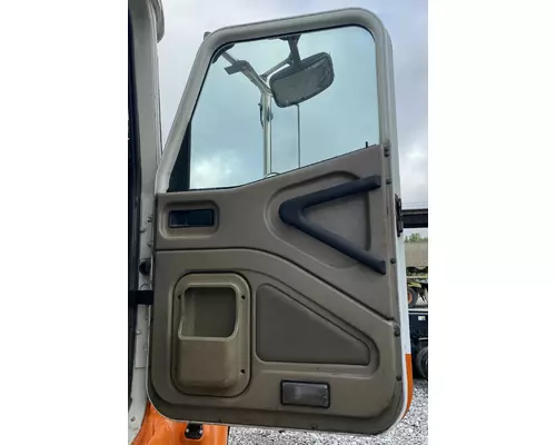 INTERNATIONAL 9400I Door Assembly, Front