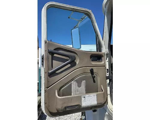 INTERNATIONAL 9400I Door Assembly, Front