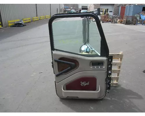 INTERNATIONAL 9400I Door Assembly, Front