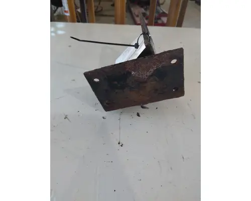 INTERNATIONAL 9400I EXHAUSTMUFFLER BRACKET