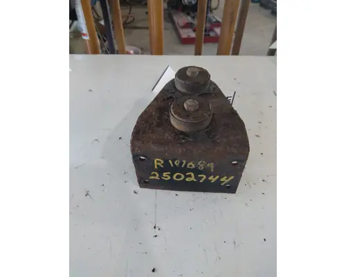 INTERNATIONAL 9400I EXHAUSTMUFFLER BRACKET