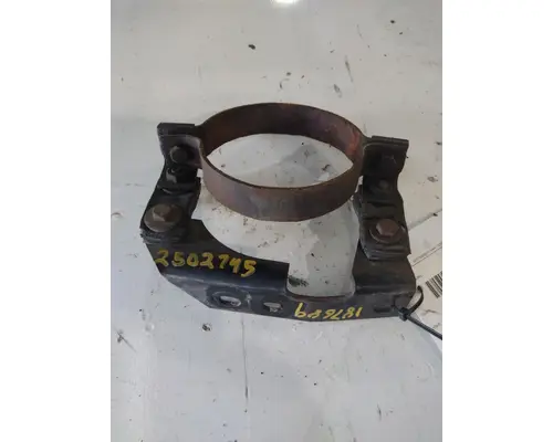 INTERNATIONAL 9400I EXHAUSTMUFFLER BRACKET