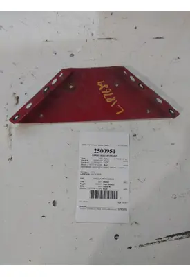 INTERNATIONAL 9400I FAIRING BRACKET/MOUNT