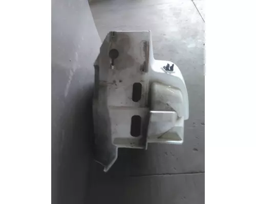 INTERNATIONAL 9400I FENDER EXTENSION