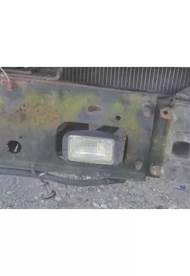 INTERNATIONAL 9400I FOG LIGHT