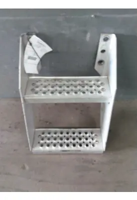 INTERNATIONAL 9400I FRAME STEP