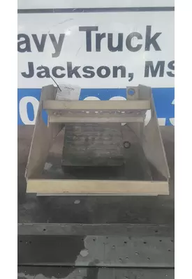 INTERNATIONAL 9400I FRAME STEP